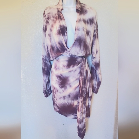 Young Fabulous & Broke Lavender Long Sleeve Plunge Tie-Dye Shirt Wrap Dress - Picture 3 of 10